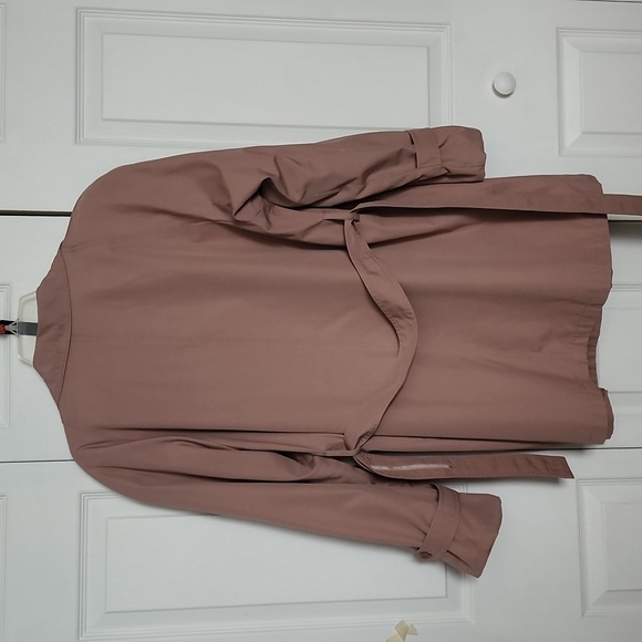 London Fog Vintage short Trench Coat - Picture 8 of 15